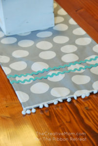 How to Sew a Table Runner - The Creative Mom