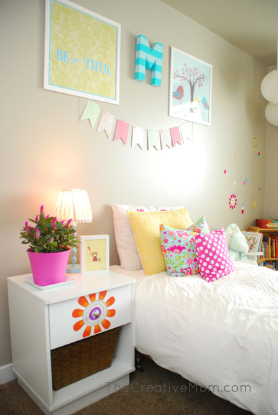 Whimsical Girls Bedroom - The Creative Mom